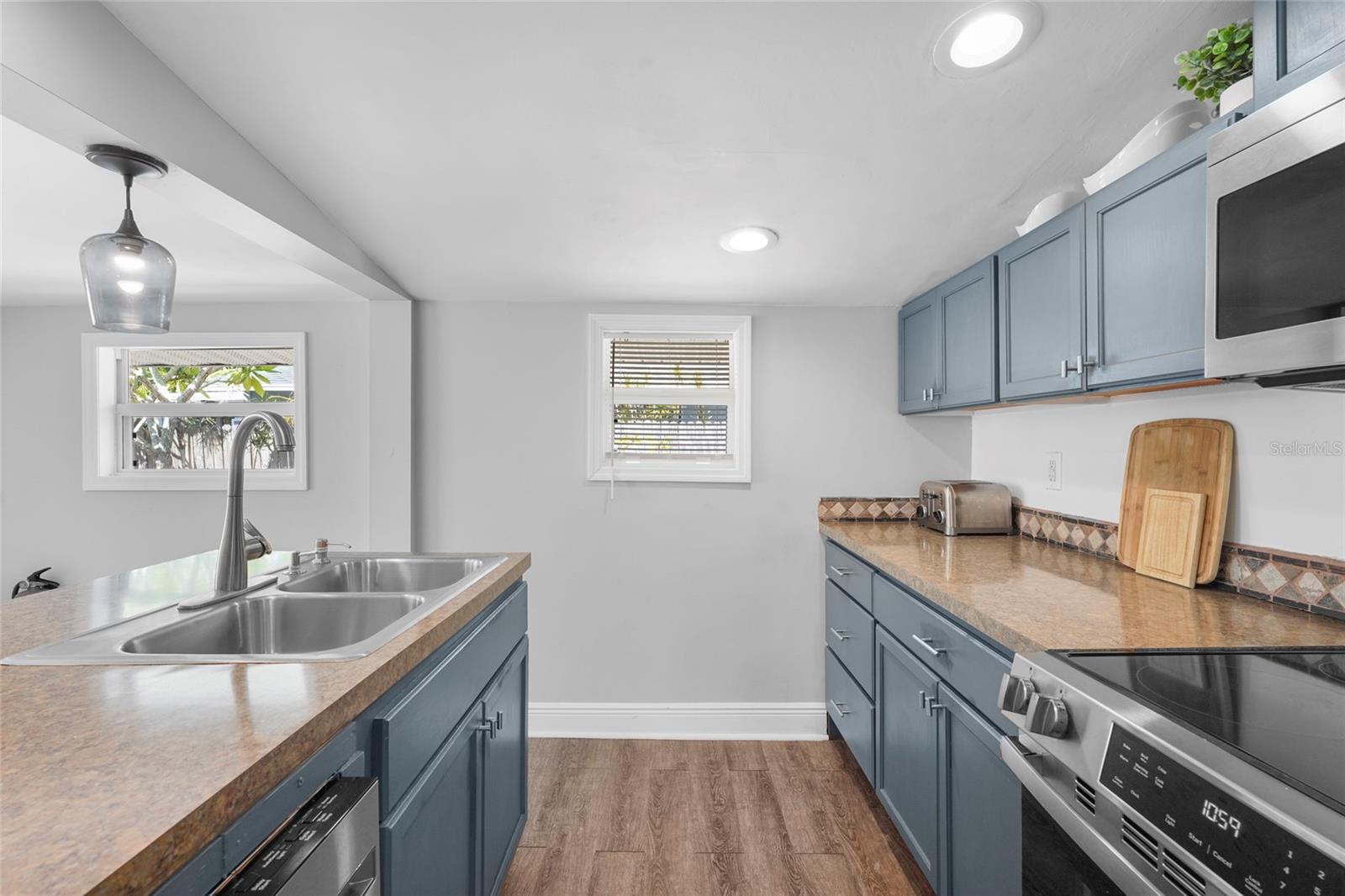 2705 2ND AVE W, BRADENTON, FL — photo 23