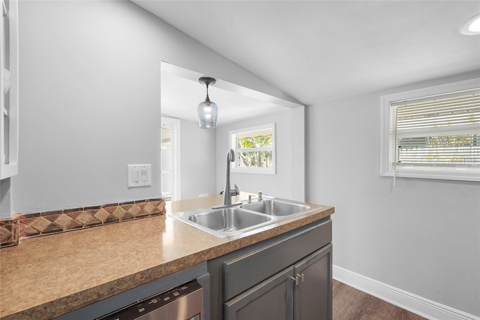 2705 2ND AVE W, BRADENTON, FL — photo 25