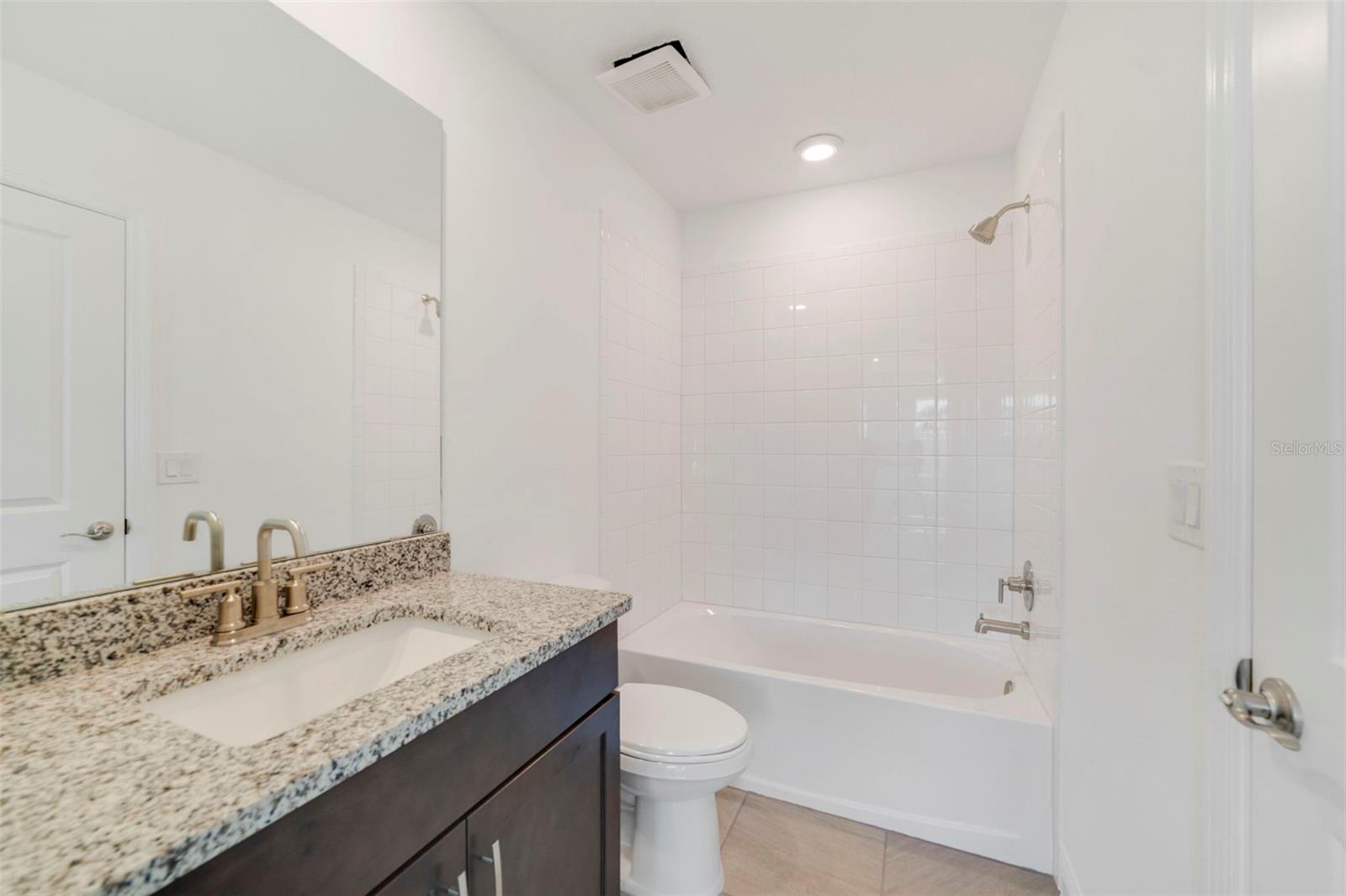 447 VENETO CIR, CLERMONT, FL — photo 39