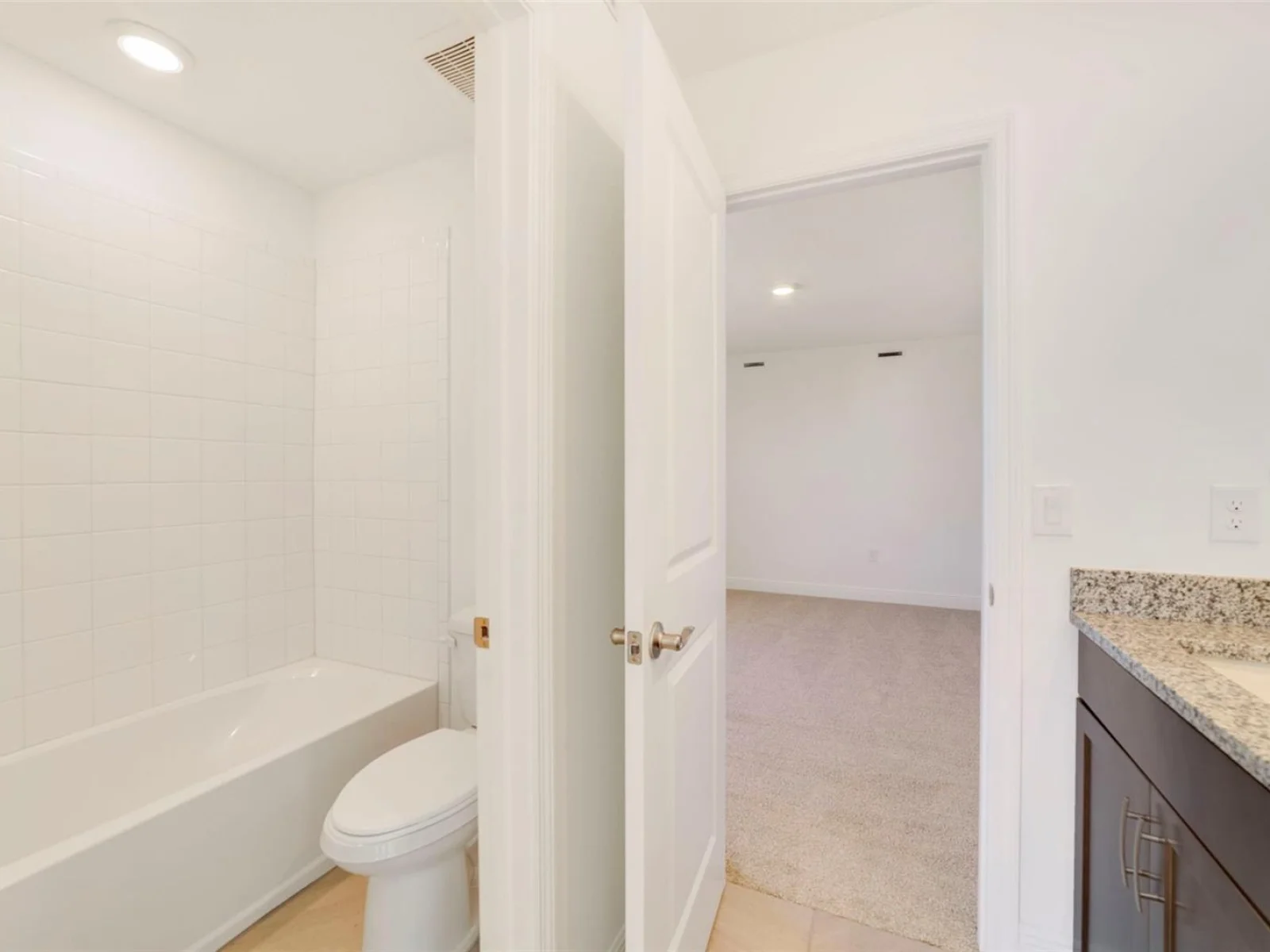 447 VENETO CIR, CLERMONT, FL — photo 46