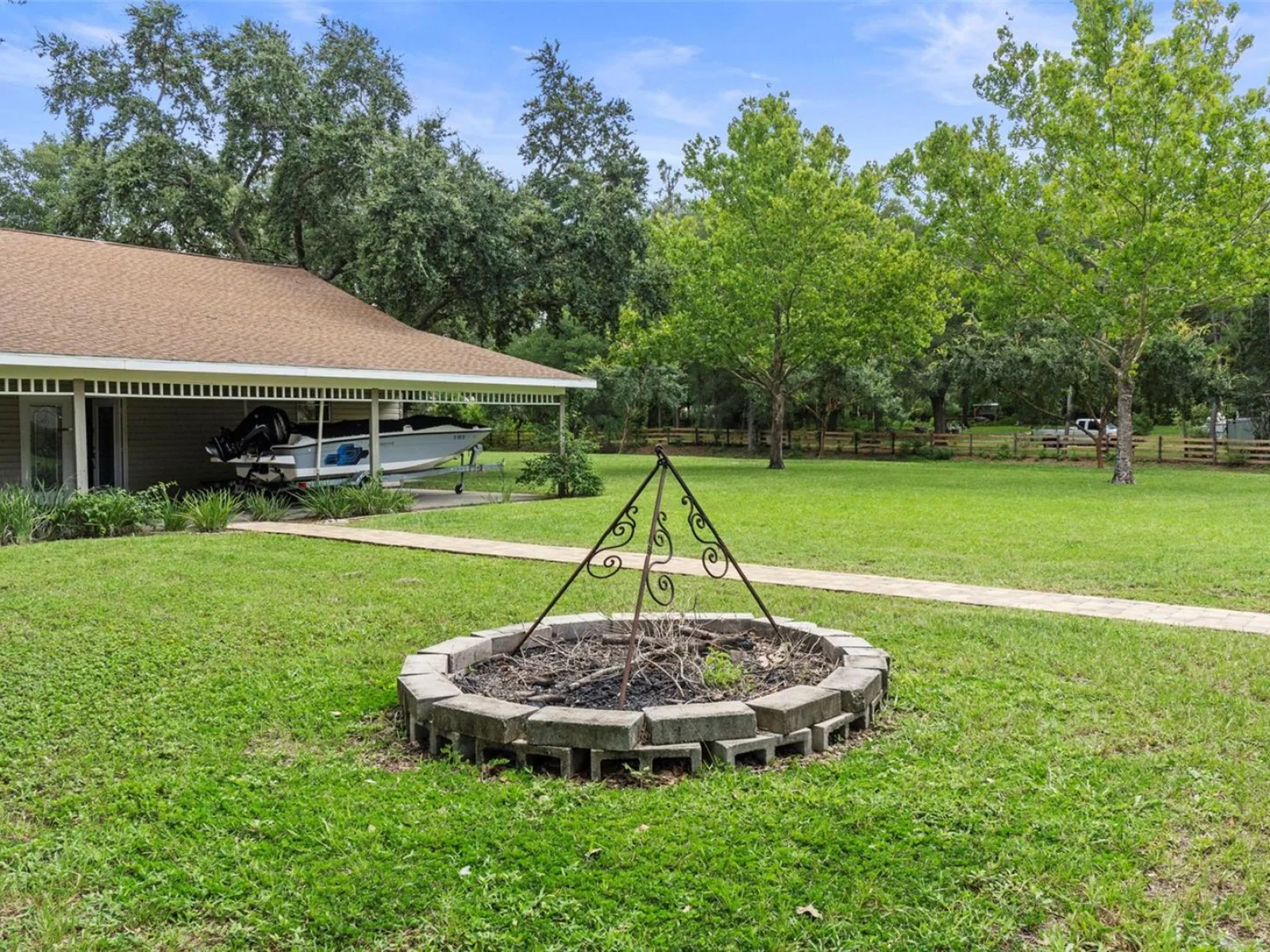32137 WOLF BRANCH LN, SORRENTO, FL — photo 161