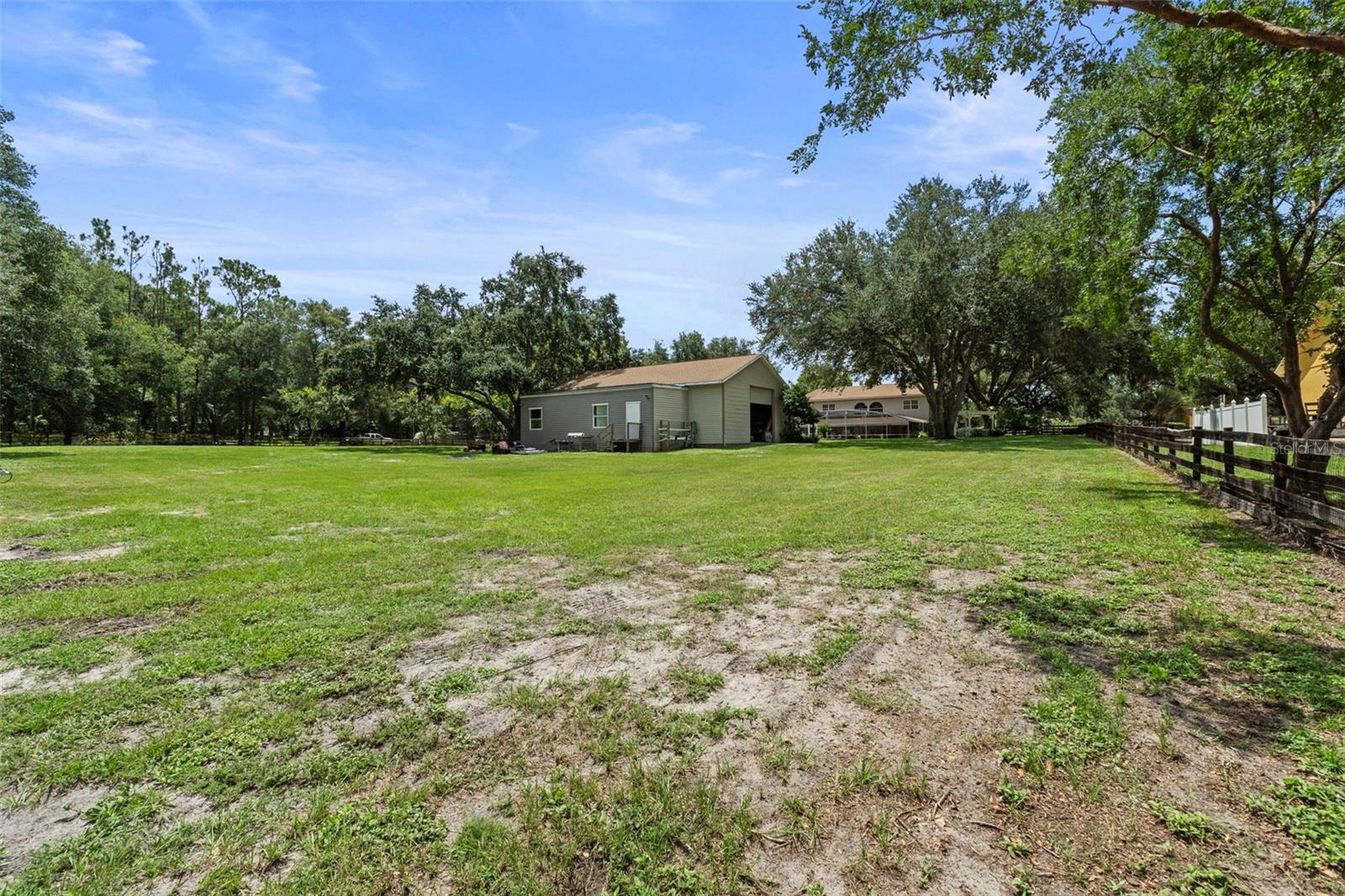 32137 WOLF BRANCH LN, SORRENTO, FL — photo 171