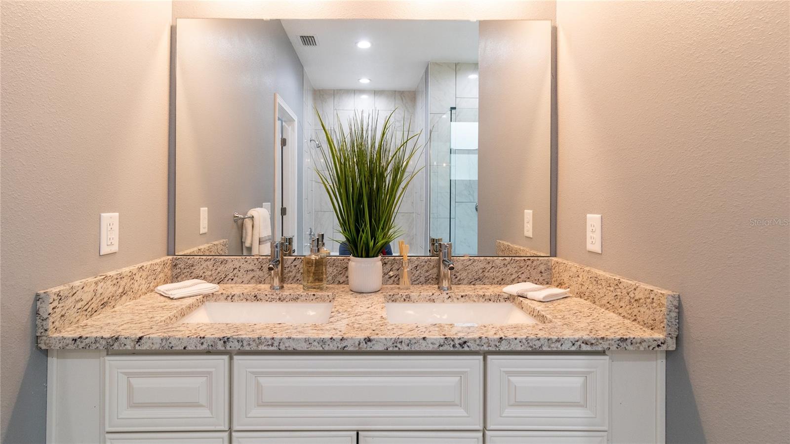 41550 ROYAL TRAILS RD, EUSTIS, FL — photo 17