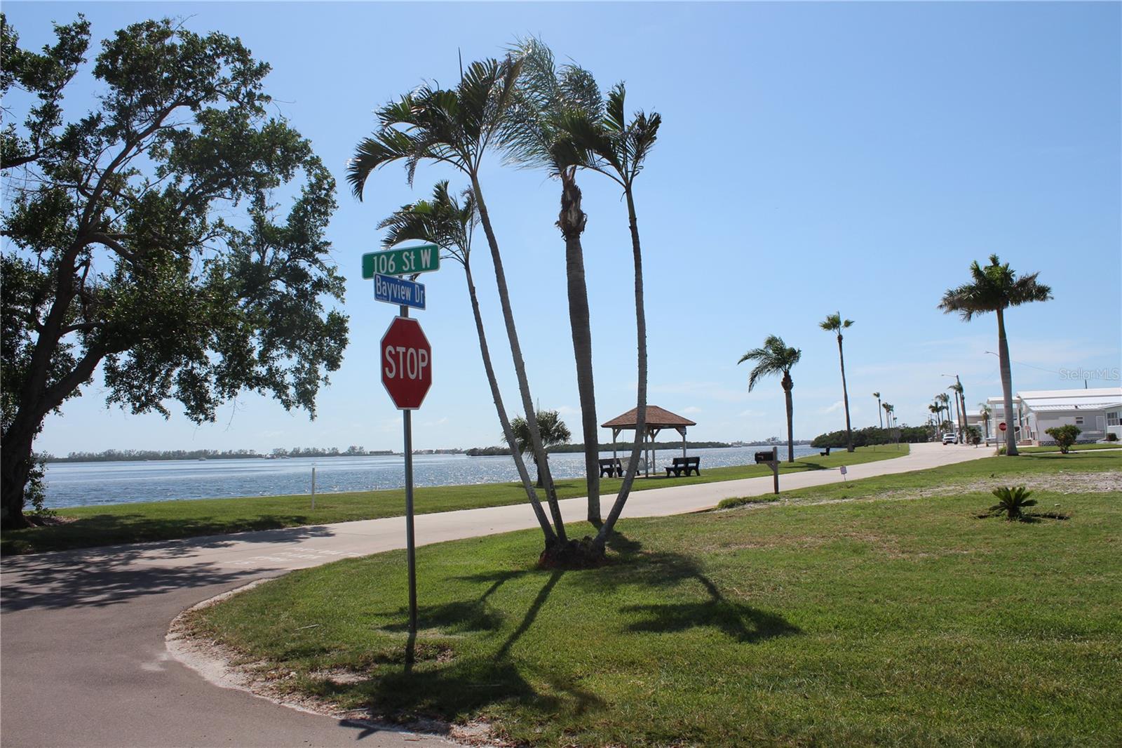 10315 CORTEZ RD W #1/2 BV, BRADENTON, FL — photo 3