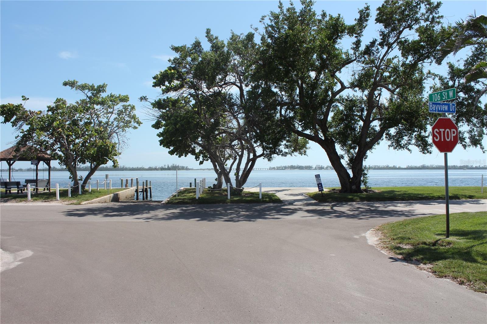 10315 CORTEZ RD W #1/2 BV, BRADENTON, FL — photo 4