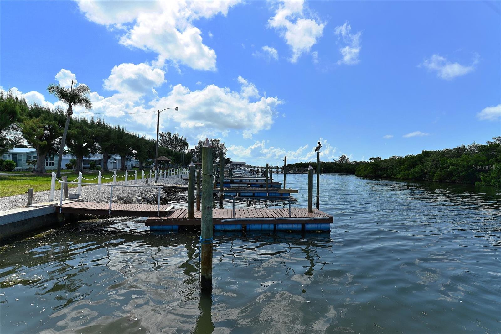 10315 CORTEZ RD W #1/2 BV, BRADENTON, FL — photo 15