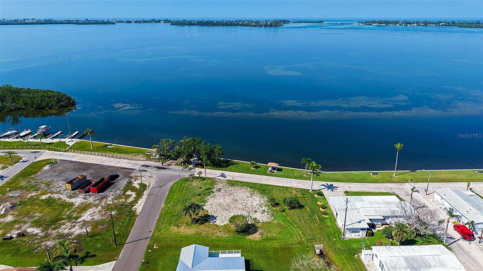 10315 CORTEZ RD W #1/2 BV, BRADENTON, FL — photo 28