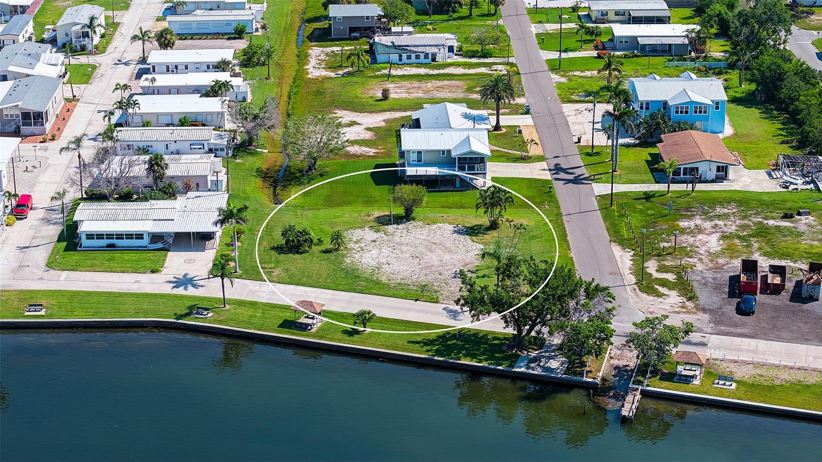 10315 CORTEZ RD W #1/2 BV, BRADENTON, FL — photo 41