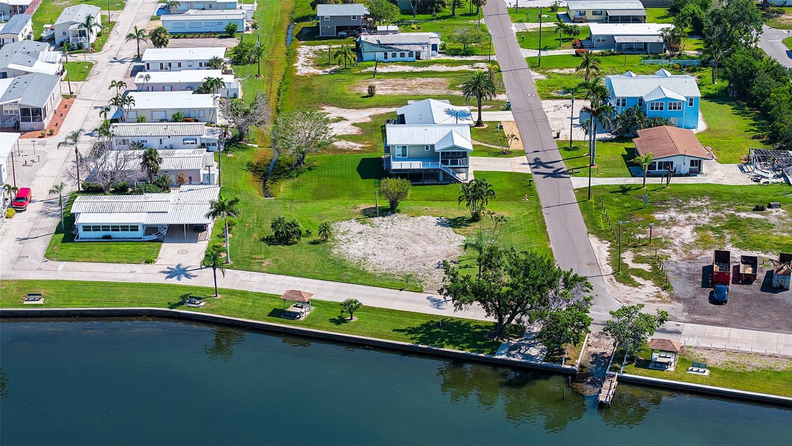 10315 CORTEZ RD W #1/2 BV, BRADENTON, FL — photo 42