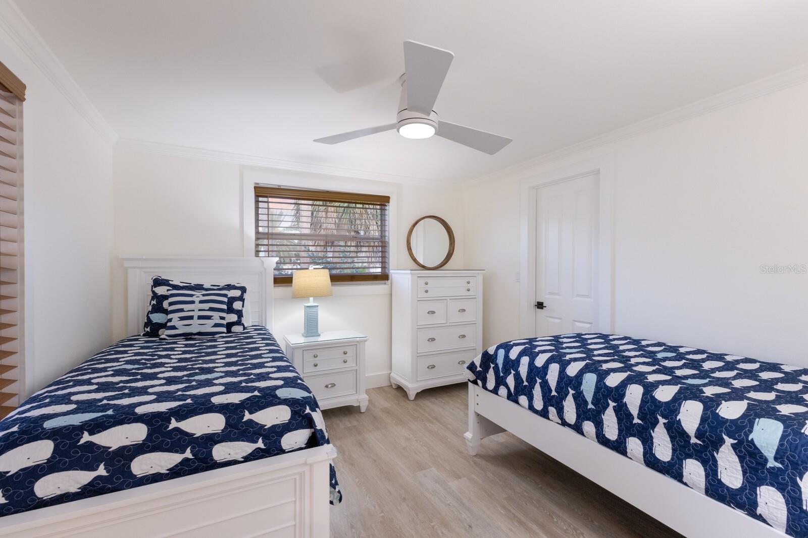 212 OAK AVE, ANNA MARIA, FL — photo 27