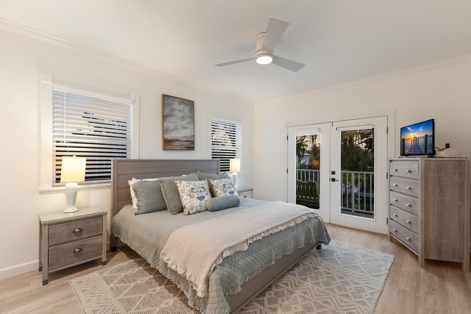 212 OAK AVE, ANNA MARIA, FL — photo 35