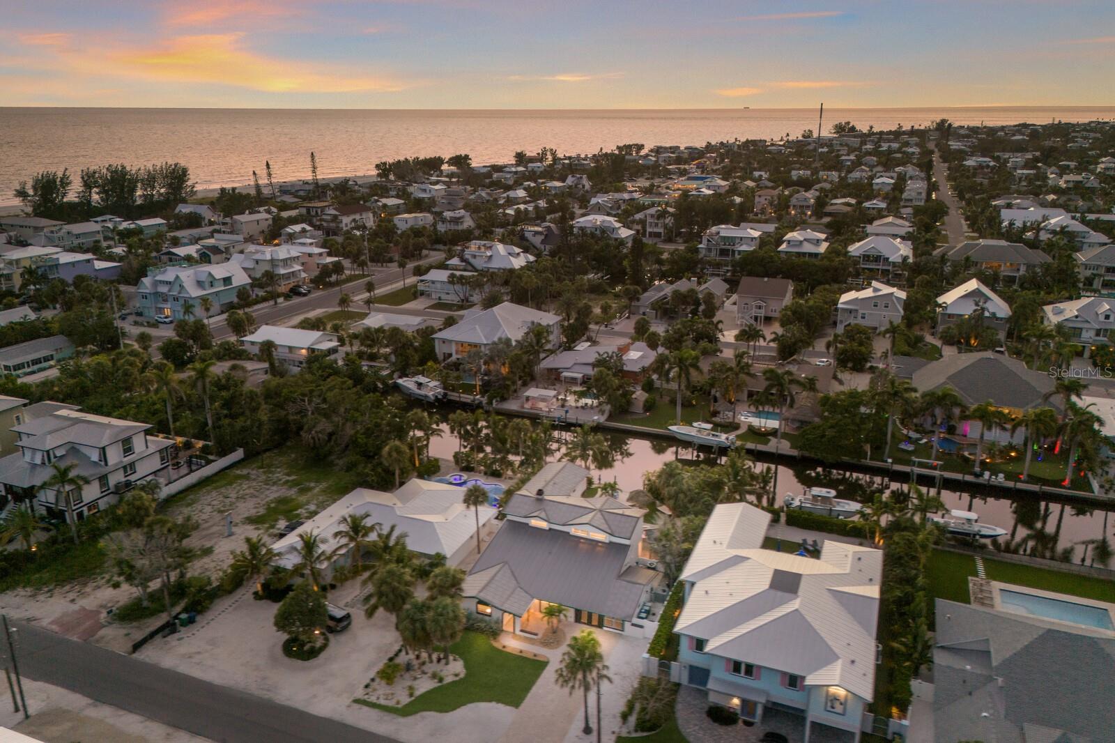 212 OAK AVE, ANNA MARIA, FL — photo 66