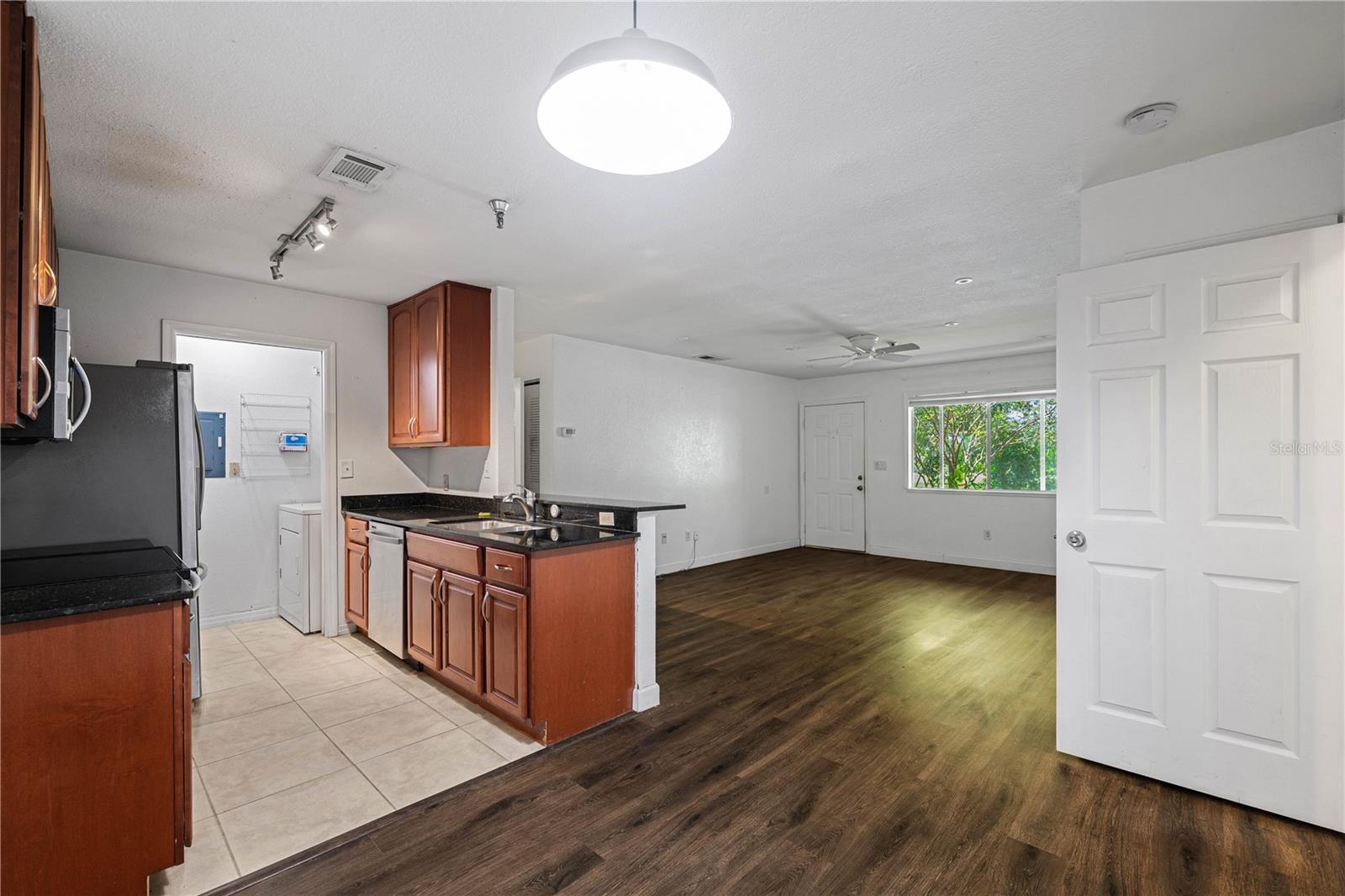 10263 GANDY BLVD N #2405, ST PETERSBURG, FL — photo 7