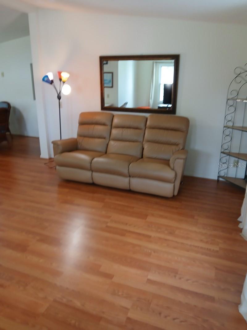 1117 PARADISE DR, LADY LAKE, FL — photo 22