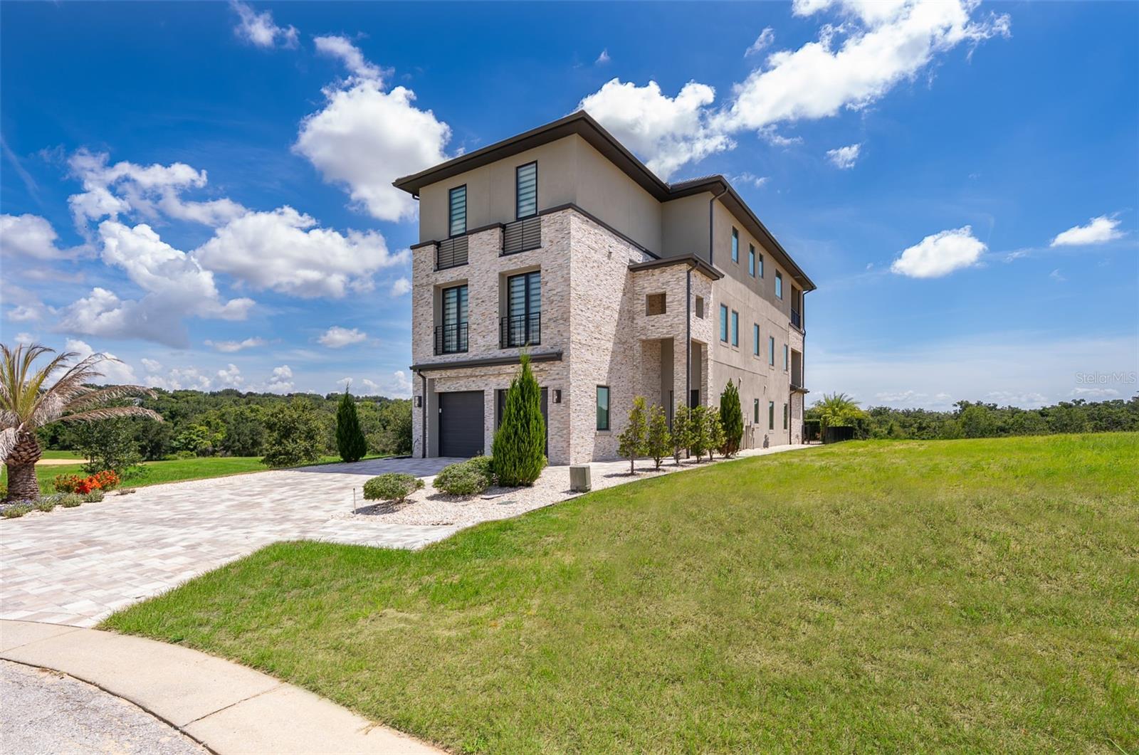 16338 RAVENNA CT, BELLA COLLINA, FL — photo 9