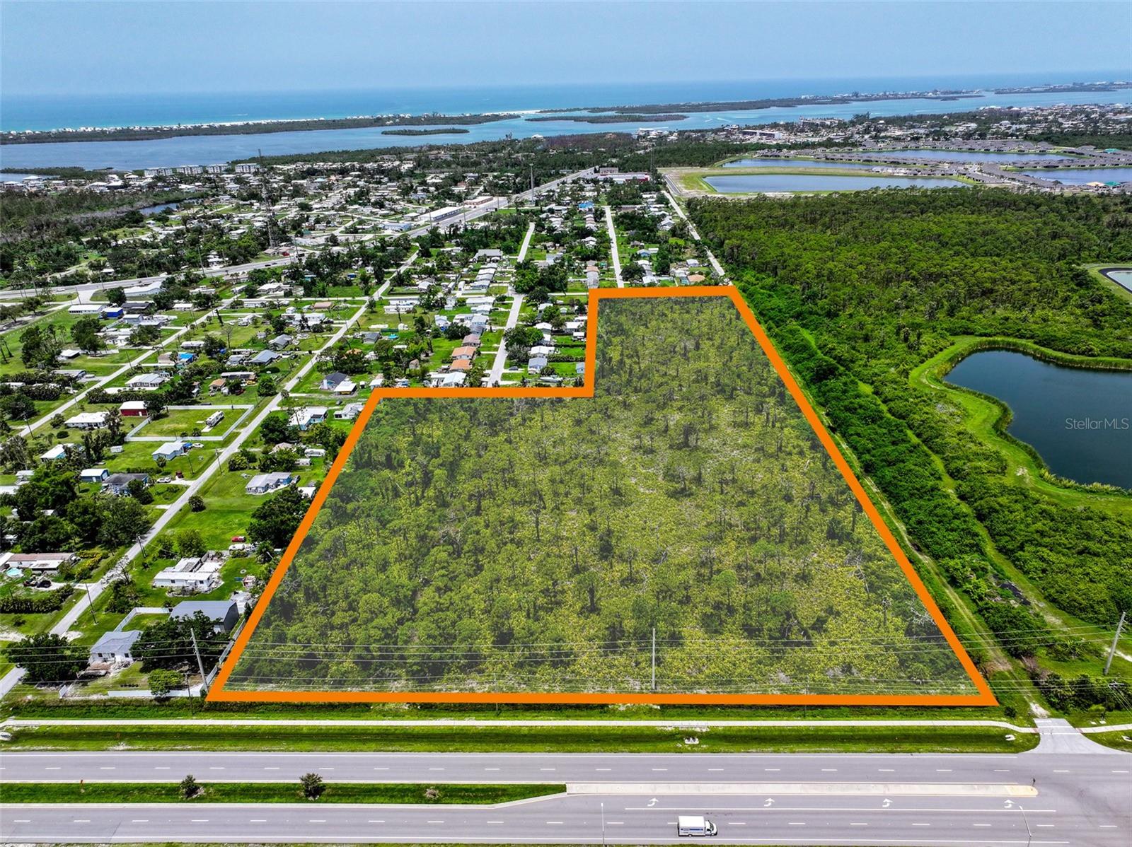 8399 CYPRESS RD, ENGLEWOOD, FL