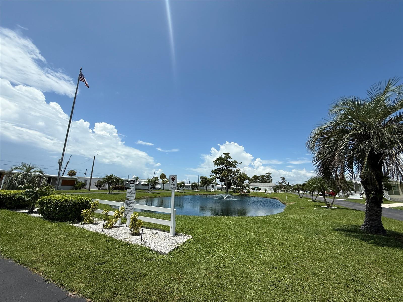 231 INNER DR E, VENICE, FL — photo 2