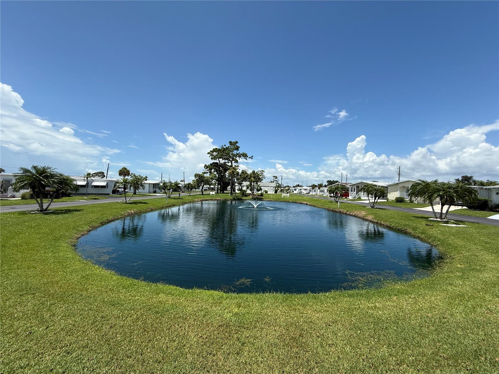 231 INNER DR E, VENICE, FL — photo 3