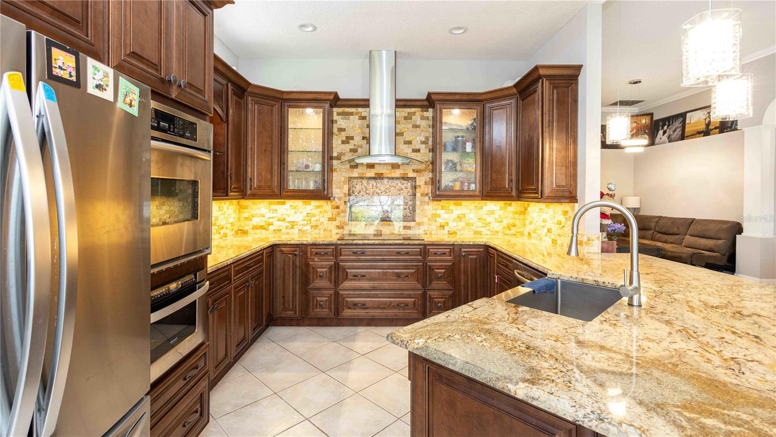 935 EKANA GREEN CT, OVIEDO, FL — photo 15