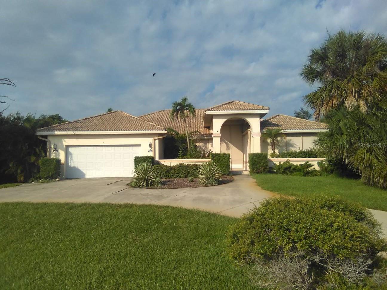 2 ARLINGTON DR, PLACIDA, FL