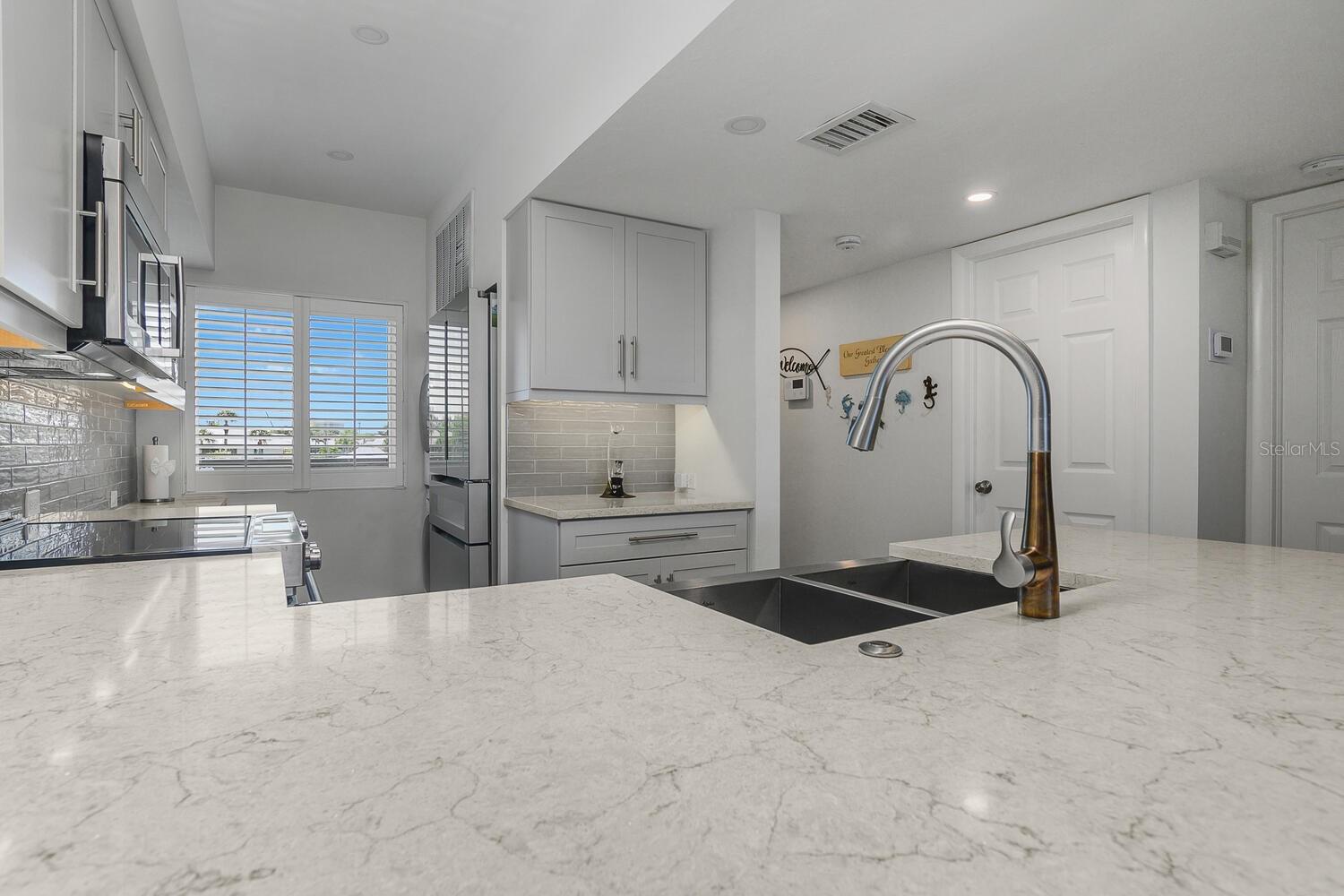 730 W ELKCAM CIR #302, MARCO ISLAND, FL — photo 8