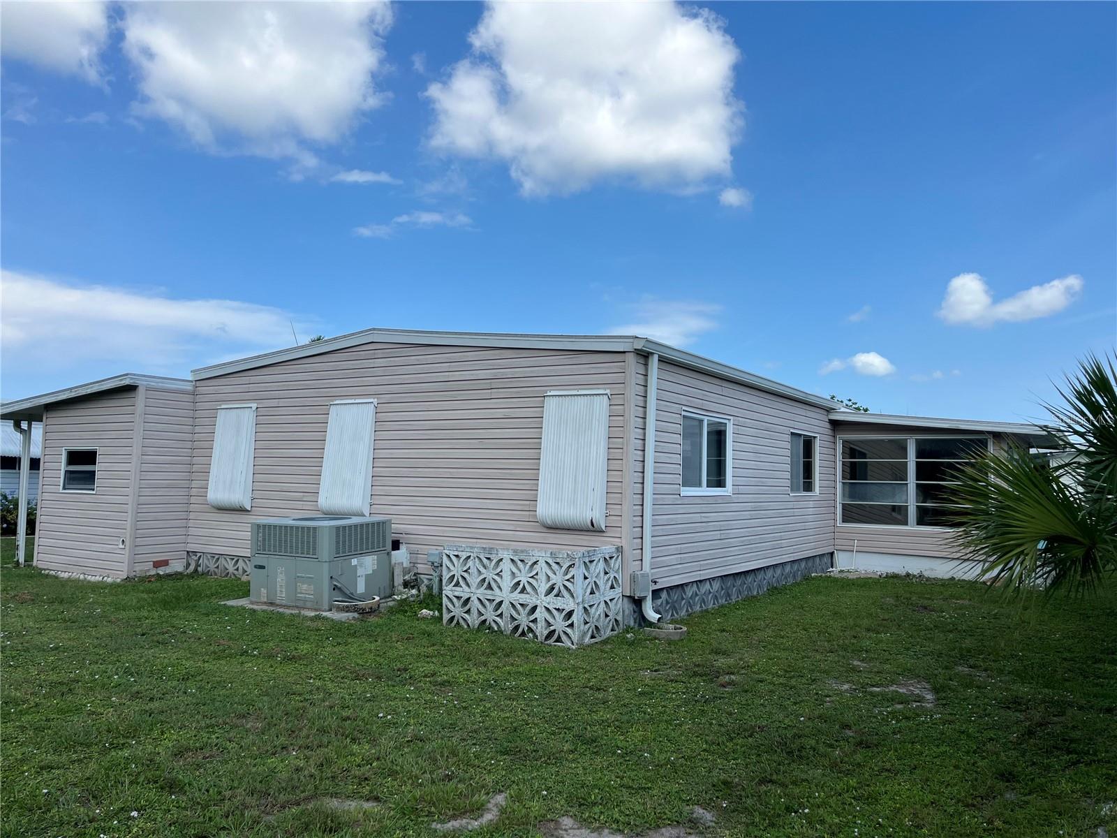 806 JOLANDA CIR, VENICE, FL — photo 5