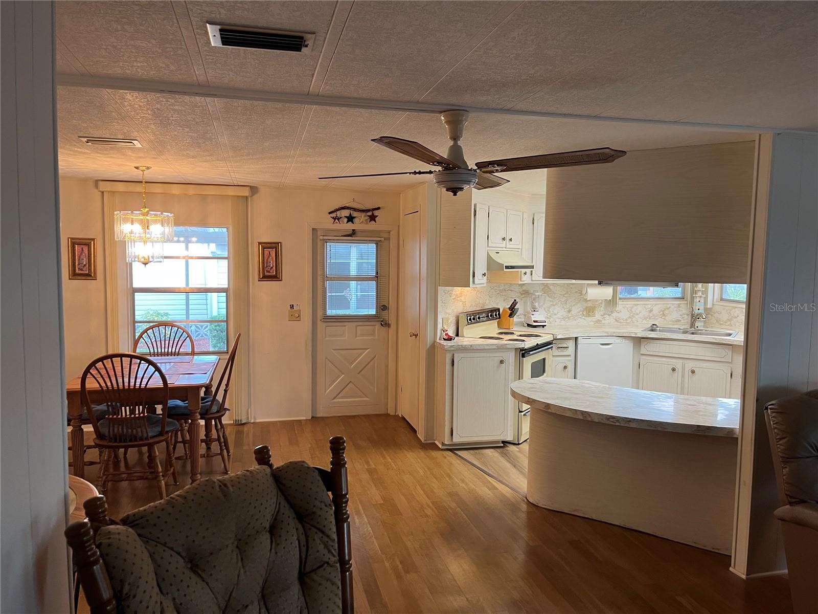 806 JOLANDA CIR, VENICE, FL — photo 20