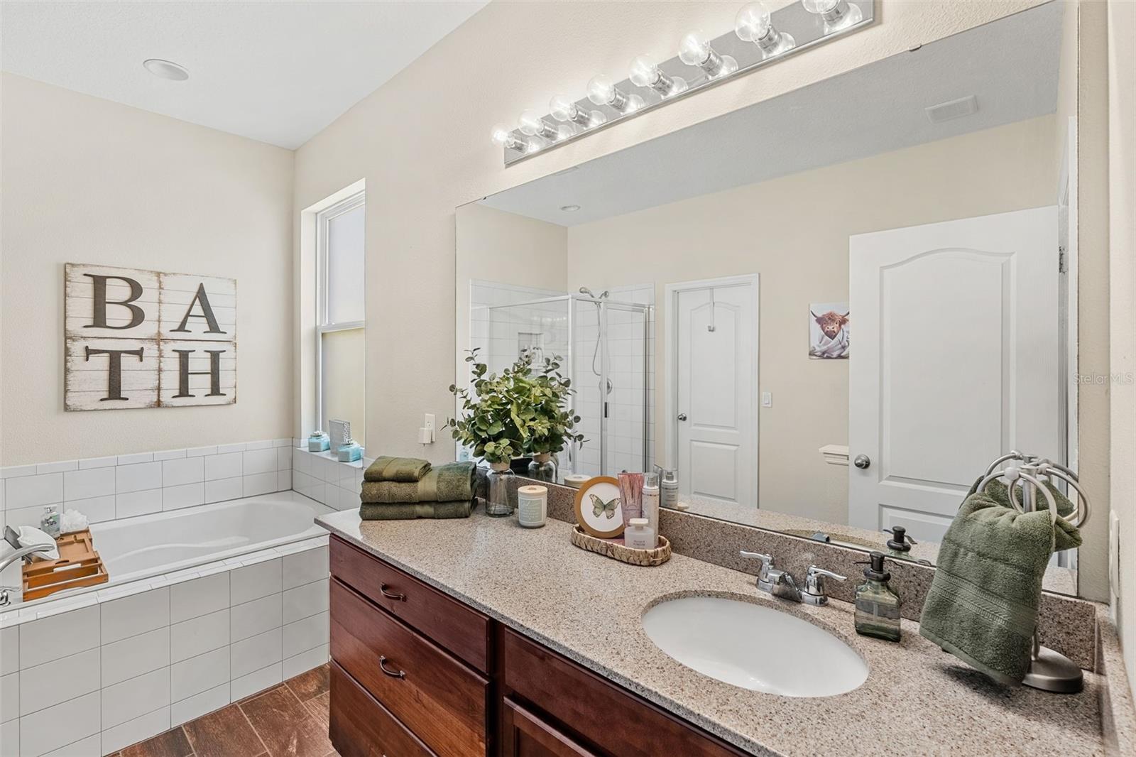 2617 LIMERICK CIR, GRAND ISLAND, FL — photo 35