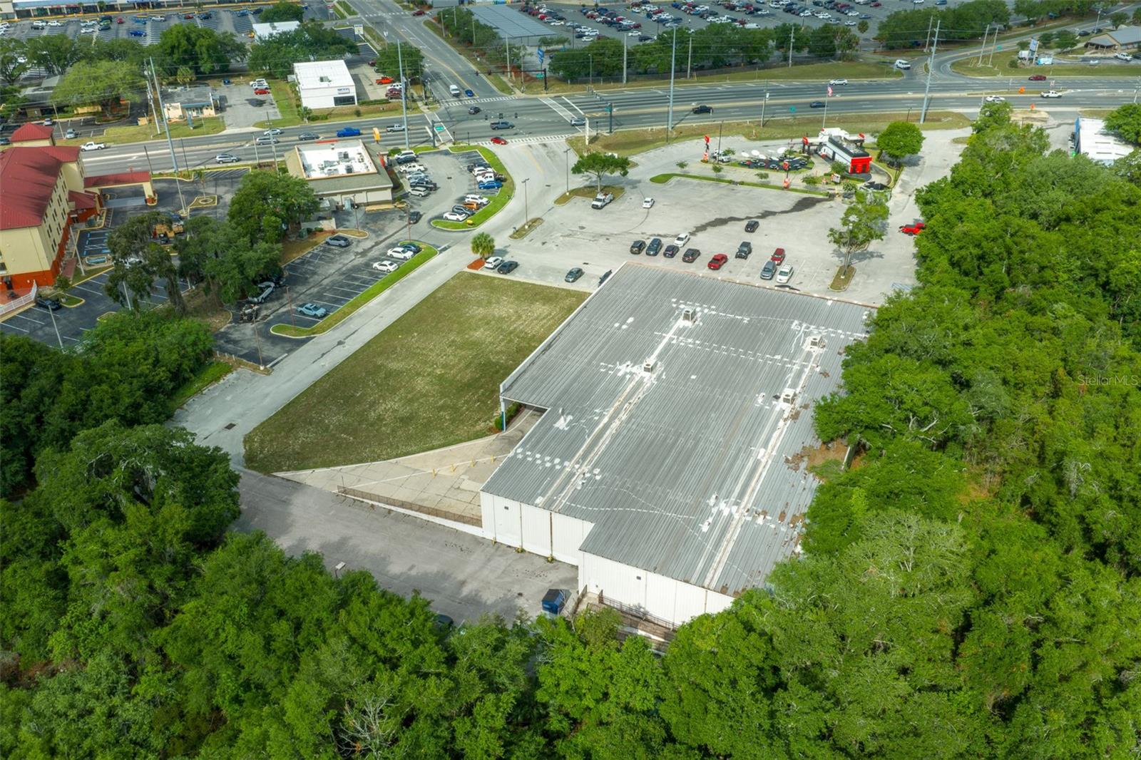 2500 CITRUS BLVD, LEESBURG, FL — photo 19