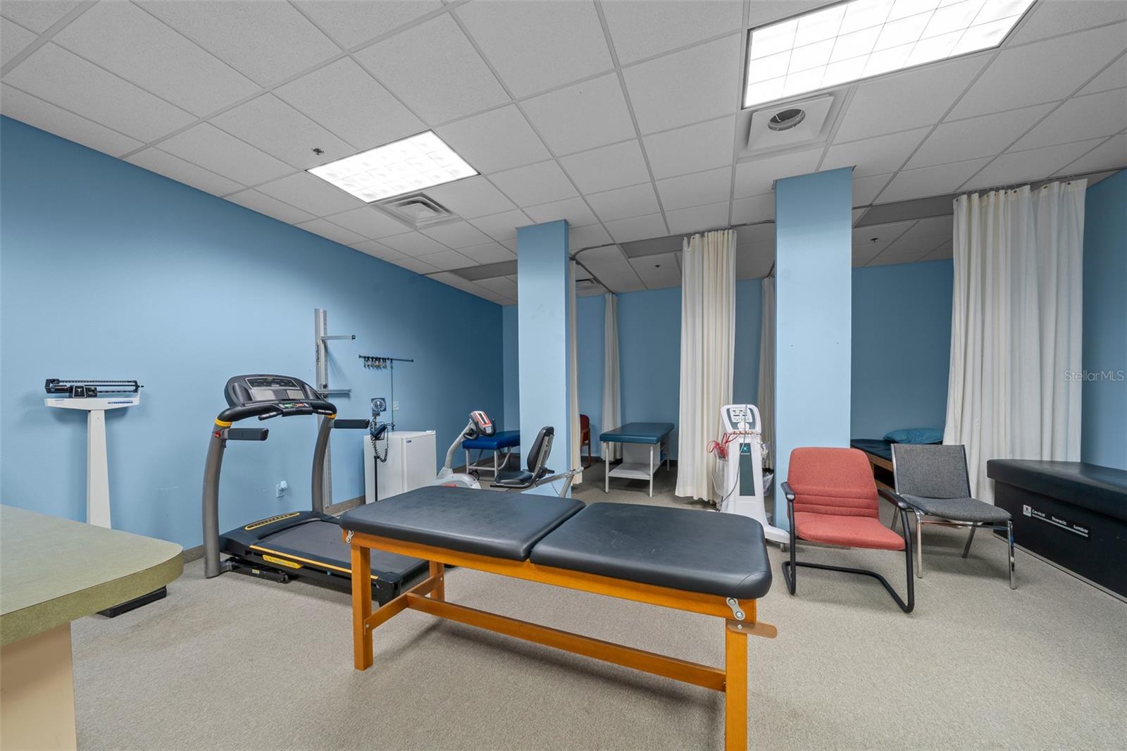 2500 CITRUS BLVD, LEESBURG, FL — photo 118