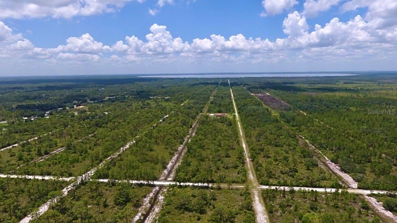 113 BOUGAINVILLE DR, INDIAN LAKE ESTATES, FL — photo 9