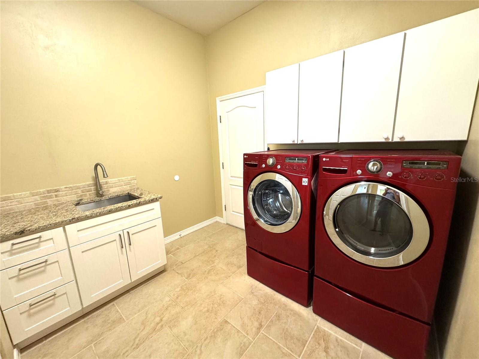 17 PROMENADE AT LIONSPAW, DAYTONA BEACH, FL — photo 25