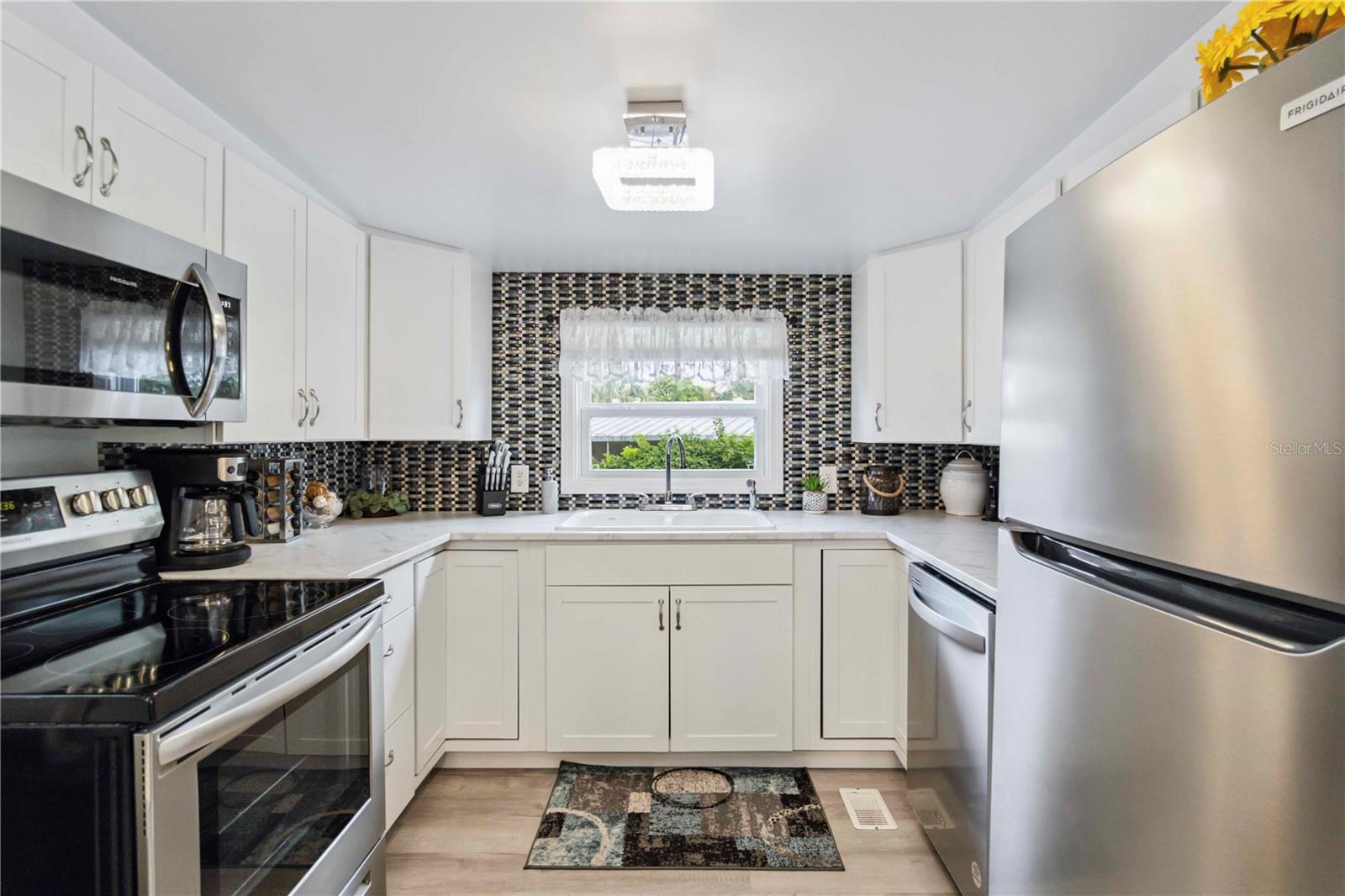 1100 UNIVERSITY PKWY #54, SARASOTA, FL — photo 14
