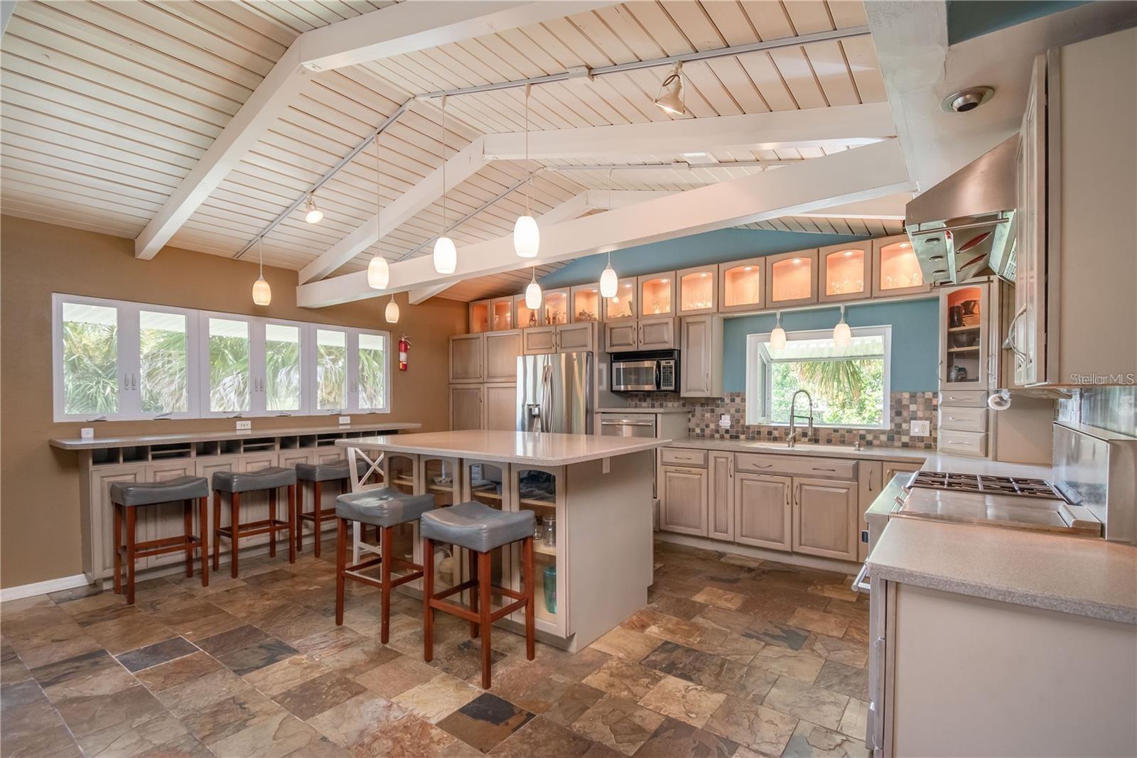 3 SE OCALE WAY, SUMMERFIELD, FL — photo 9