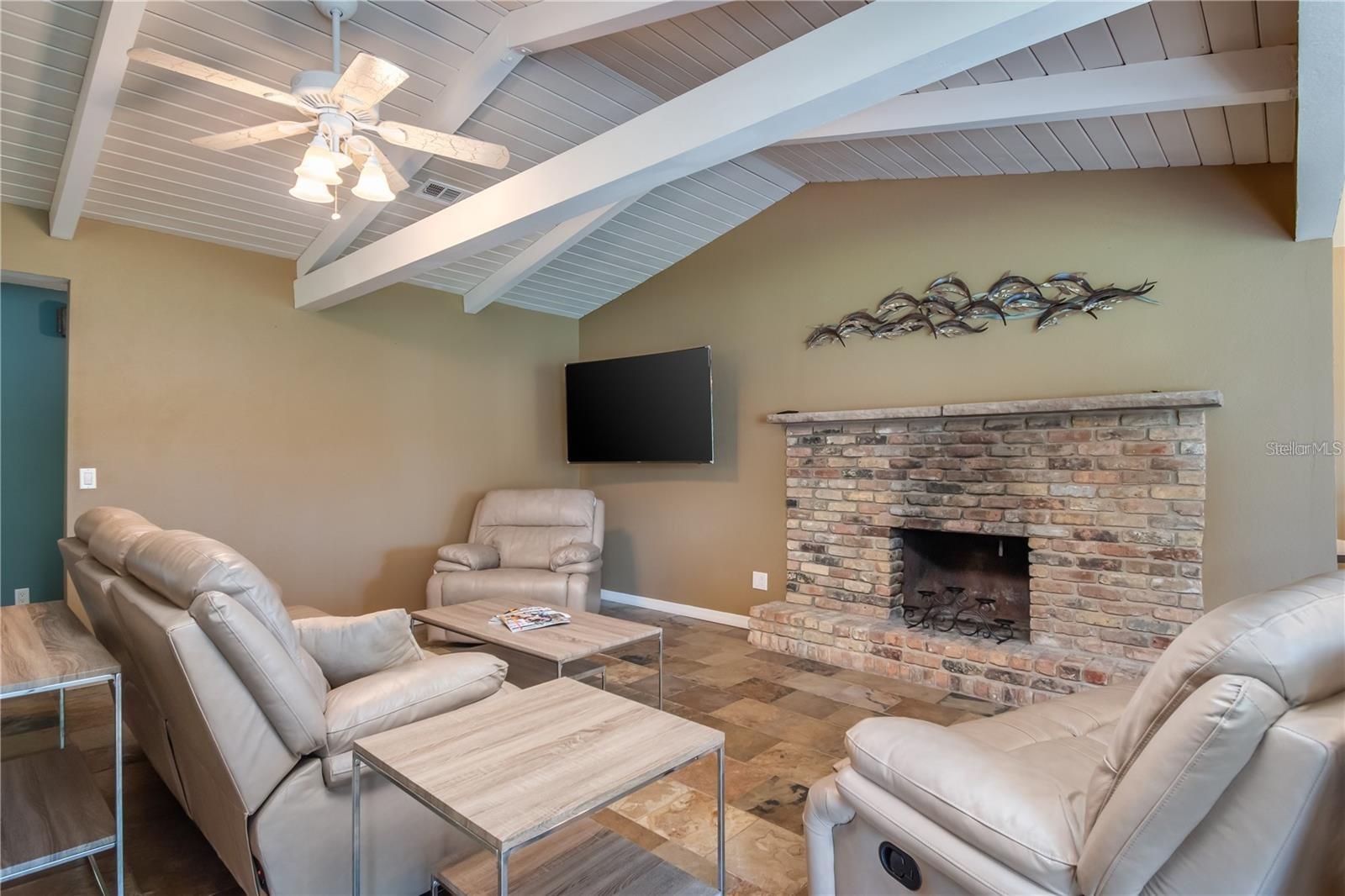 3 SE OCALE WAY, SUMMERFIELD, FL — photo 16
