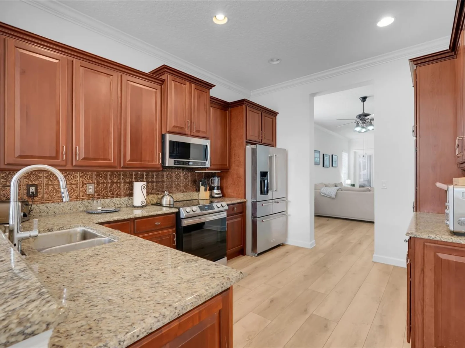 1925 APPALACHEE CIR, TAVARES, FL — photo 11