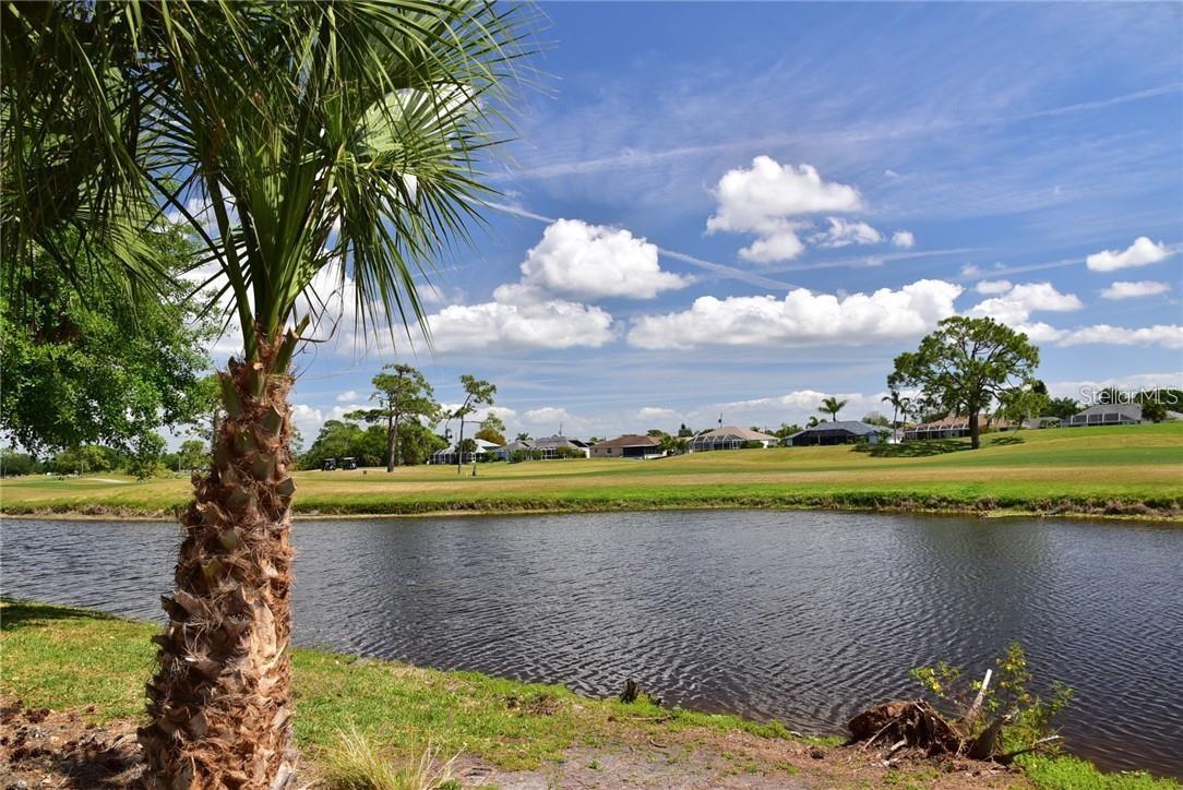 232 ROTONDA CIR, ROTONDA WEST, FL — photo 3