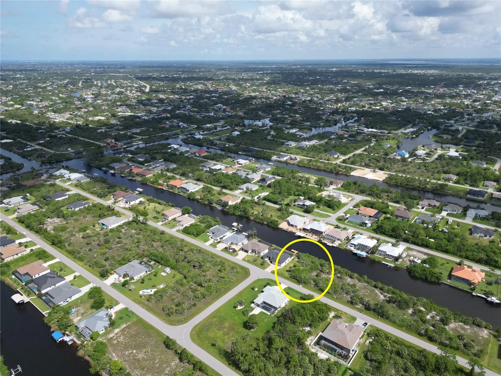 15120 HENNIPEN CIR, PORT CHARLOTTE, FL — photo 10