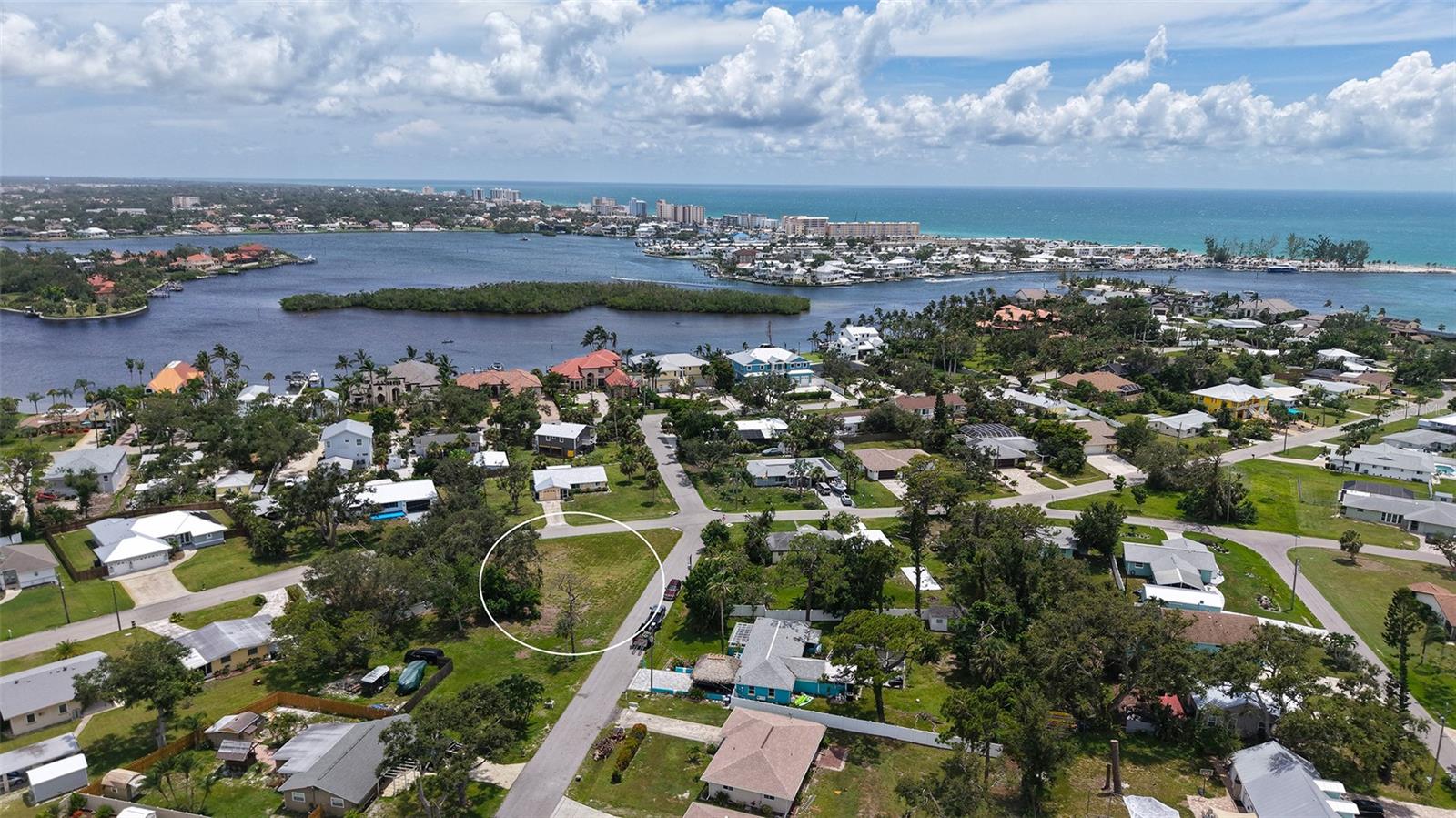 513 PINE RD, NOKOMIS, FL — photo 8