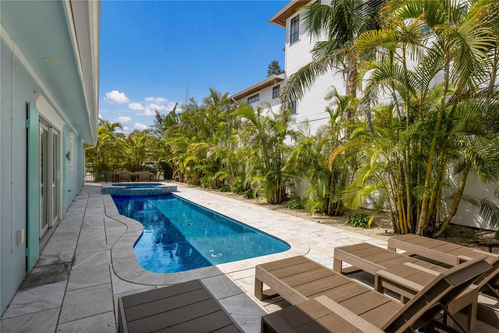 401 N SHORE DR, ANNA MARIA, FL — photo 46