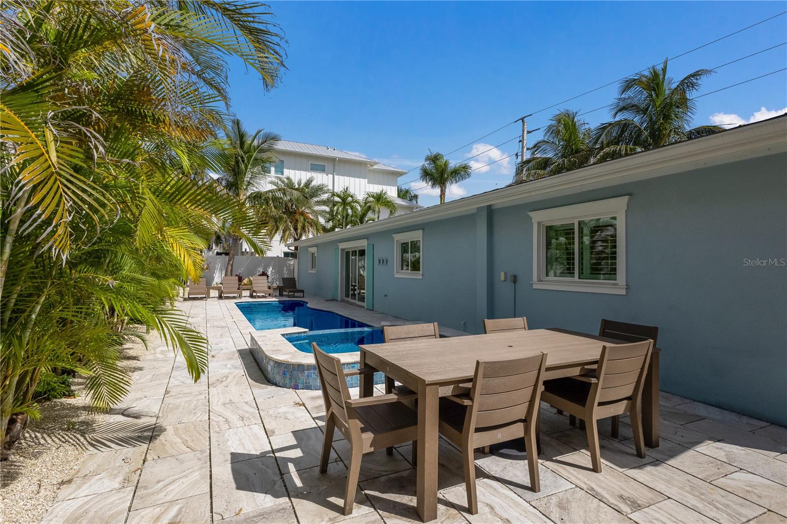 401 N SHORE DR, ANNA MARIA, FL — photo 47