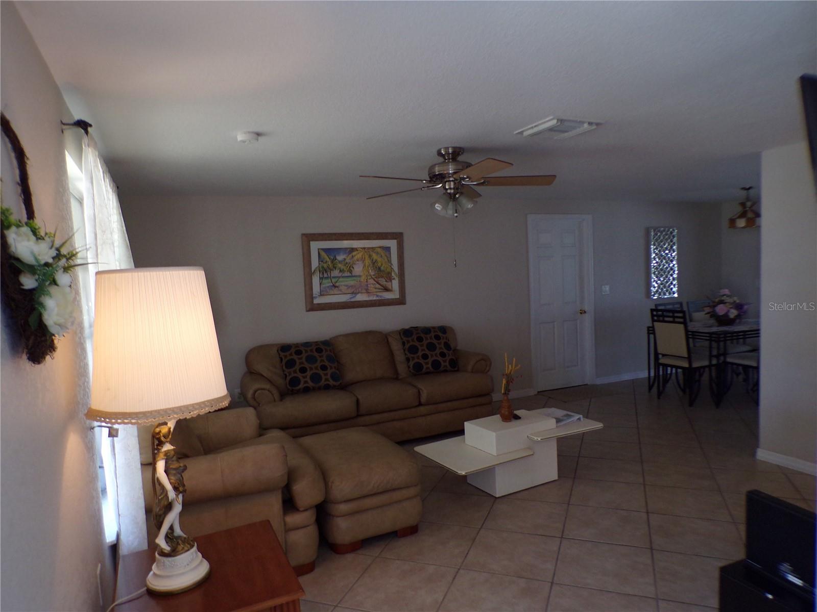 182 CHELSEA CT NW, PORT CHARLOTTE, FL — photo 2