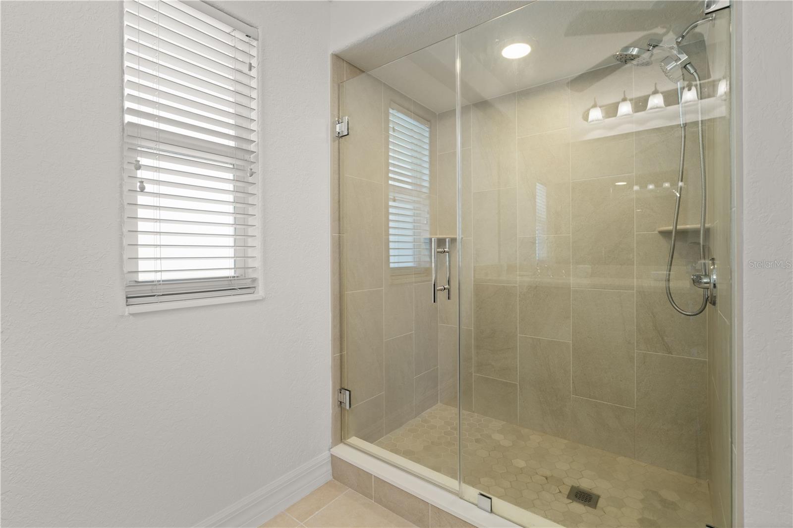 101 N MARION CT #114, PUNTA GORDA, FL — photo 30