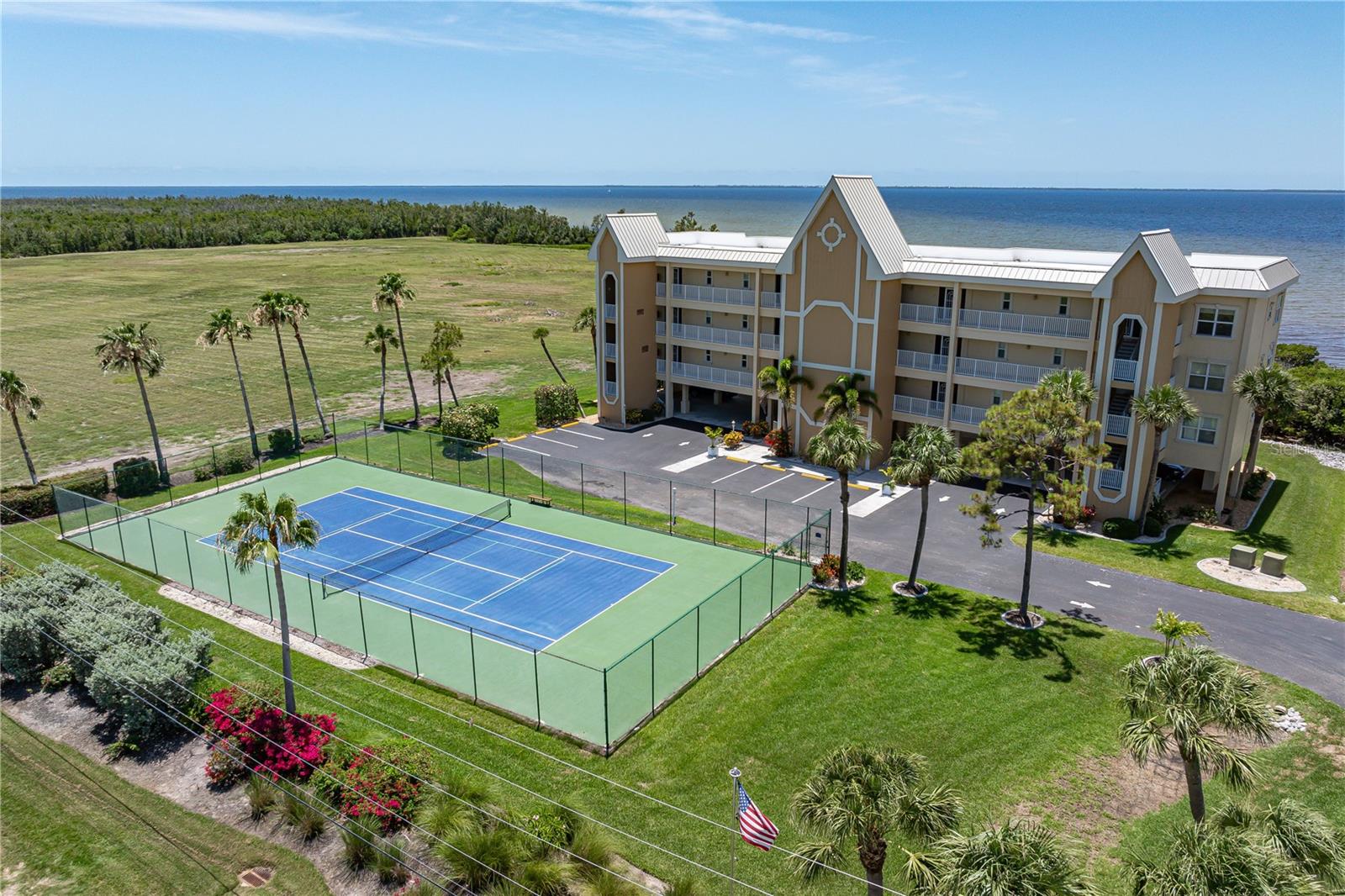 101 N MARION CT #114, PUNTA GORDA, FL — photo 53