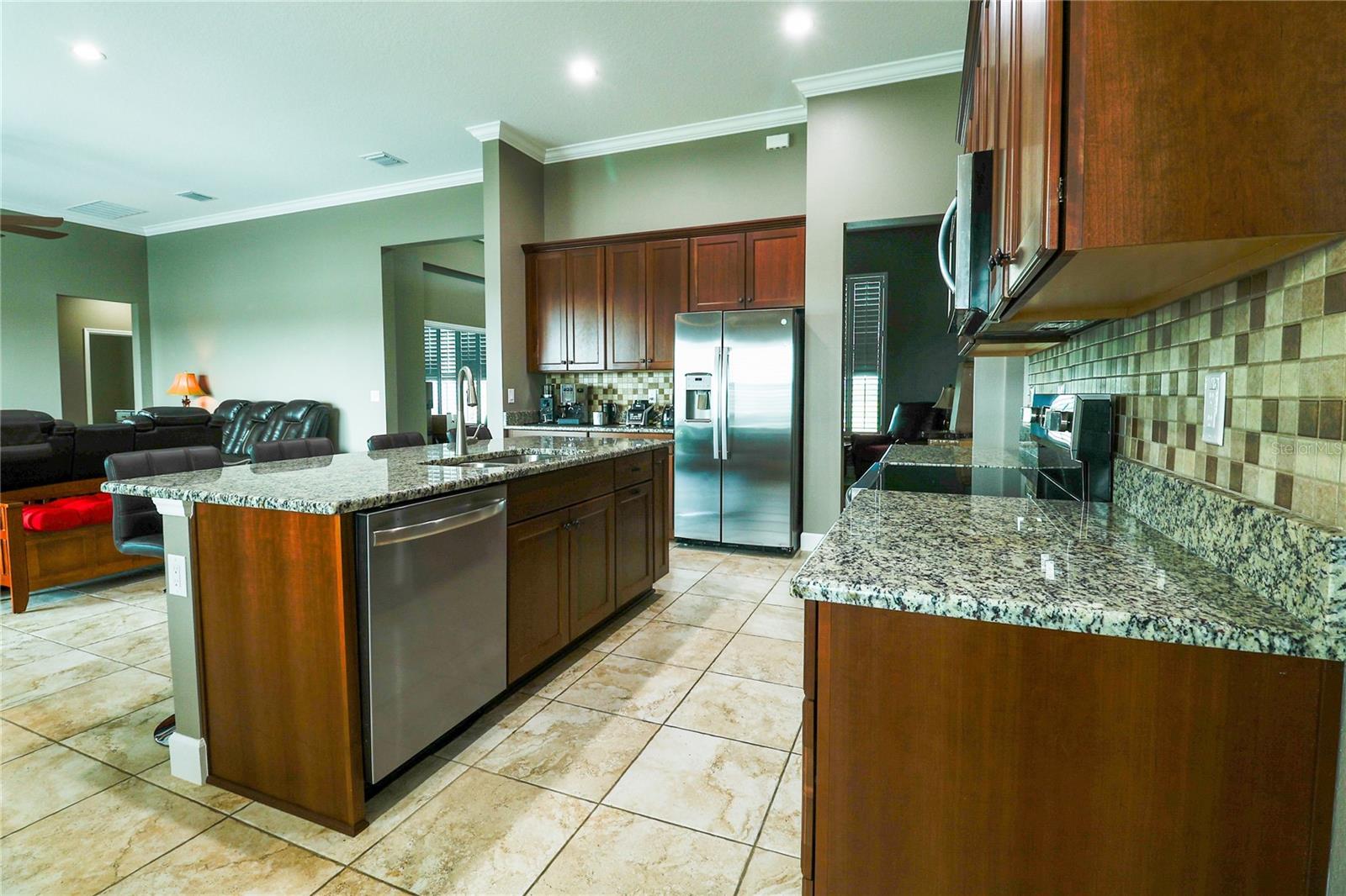 5054 LAKE TOSCANA DR, WIMAUMA, FL — photo 7