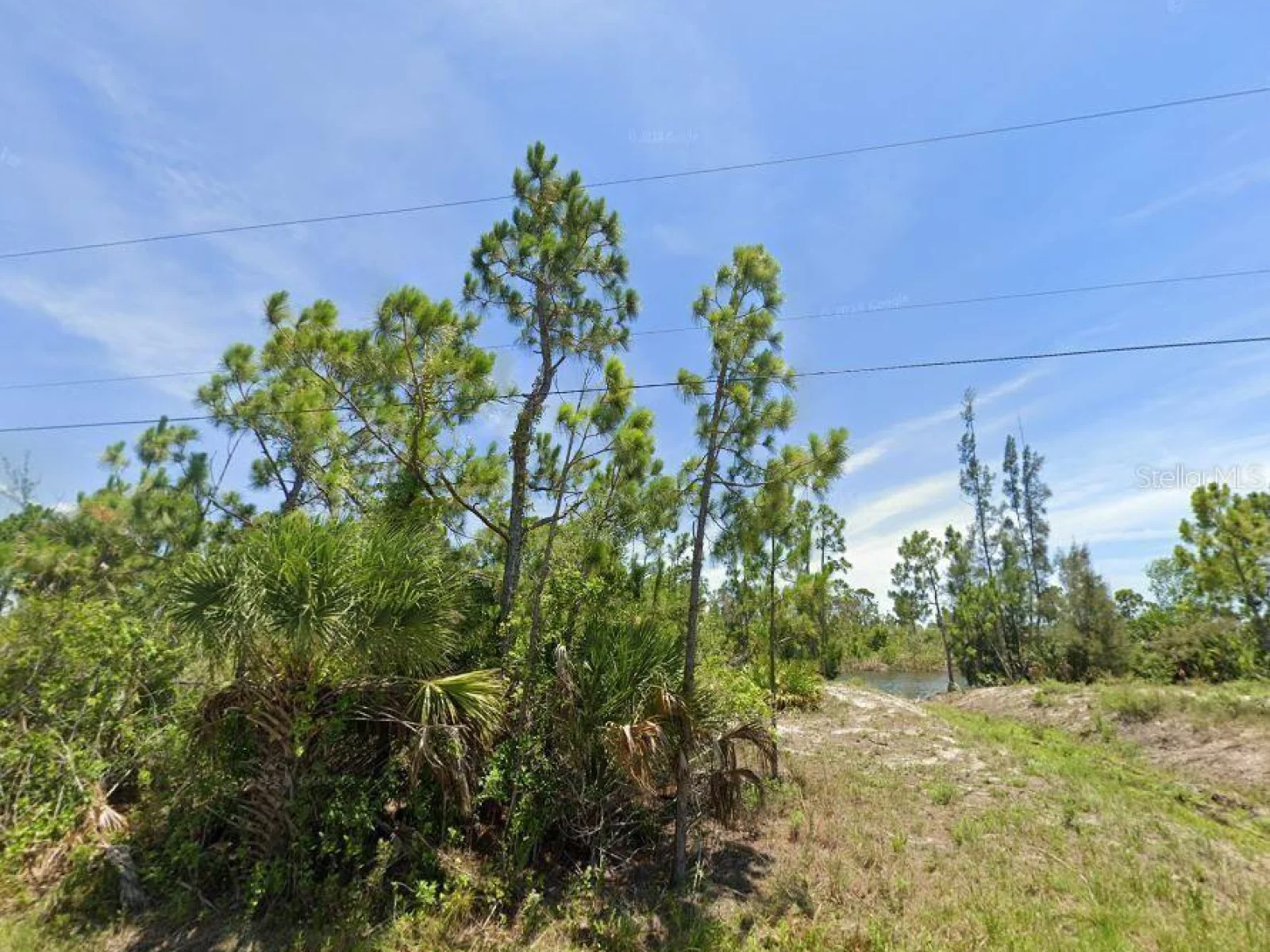 15181 AMSTERDAM AVE, PORT CHARLOTTE, FL — photo 1