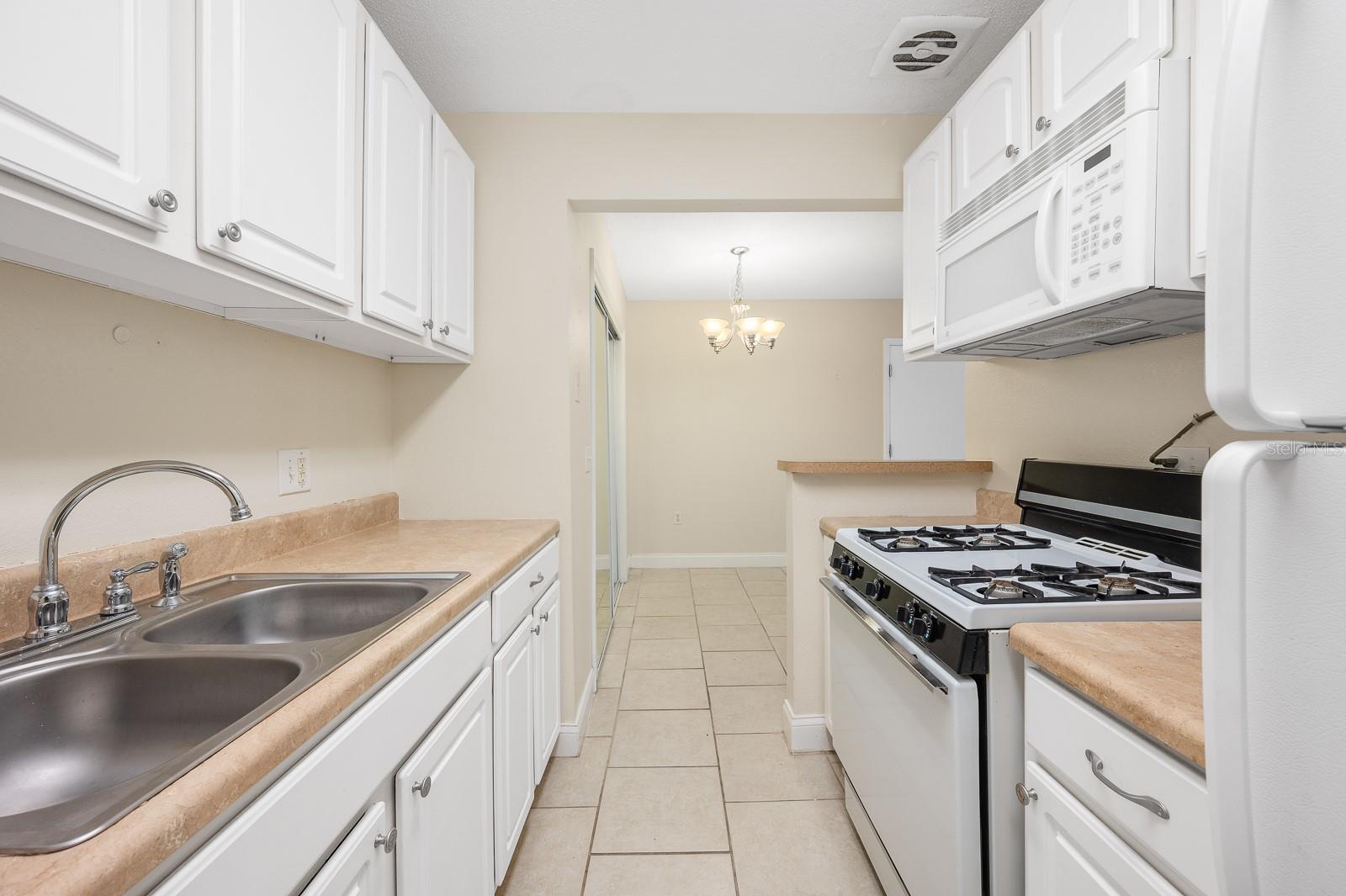 1700 SW 16TH CT #L26, GAINESVILLE, FL — photo 8