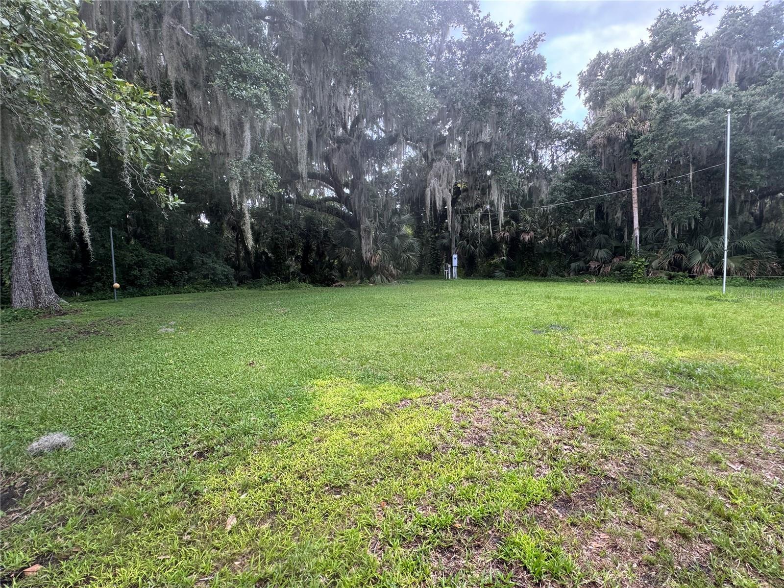 1530 SWAMP LN, GENEVA, FL — photo 2