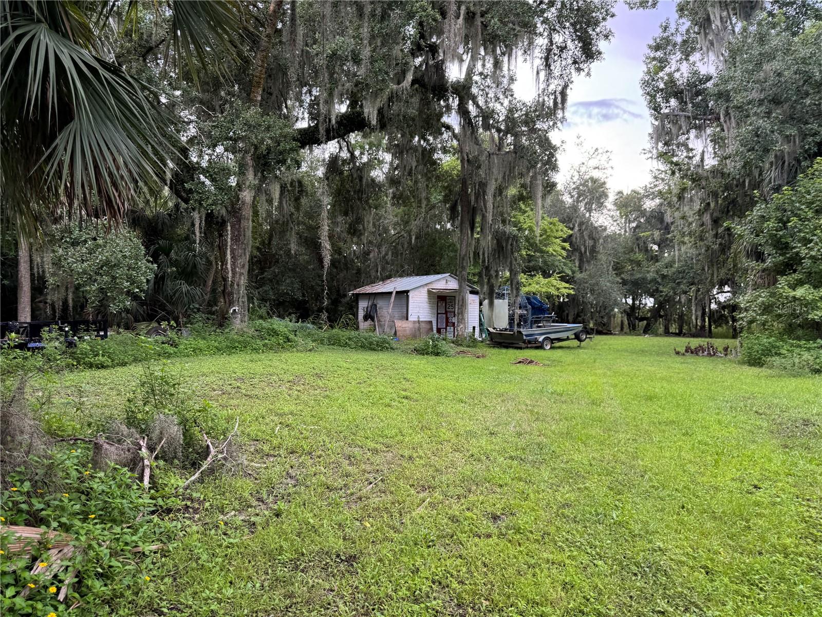 1530 SWAMP LN, GENEVA, FL — photo 5