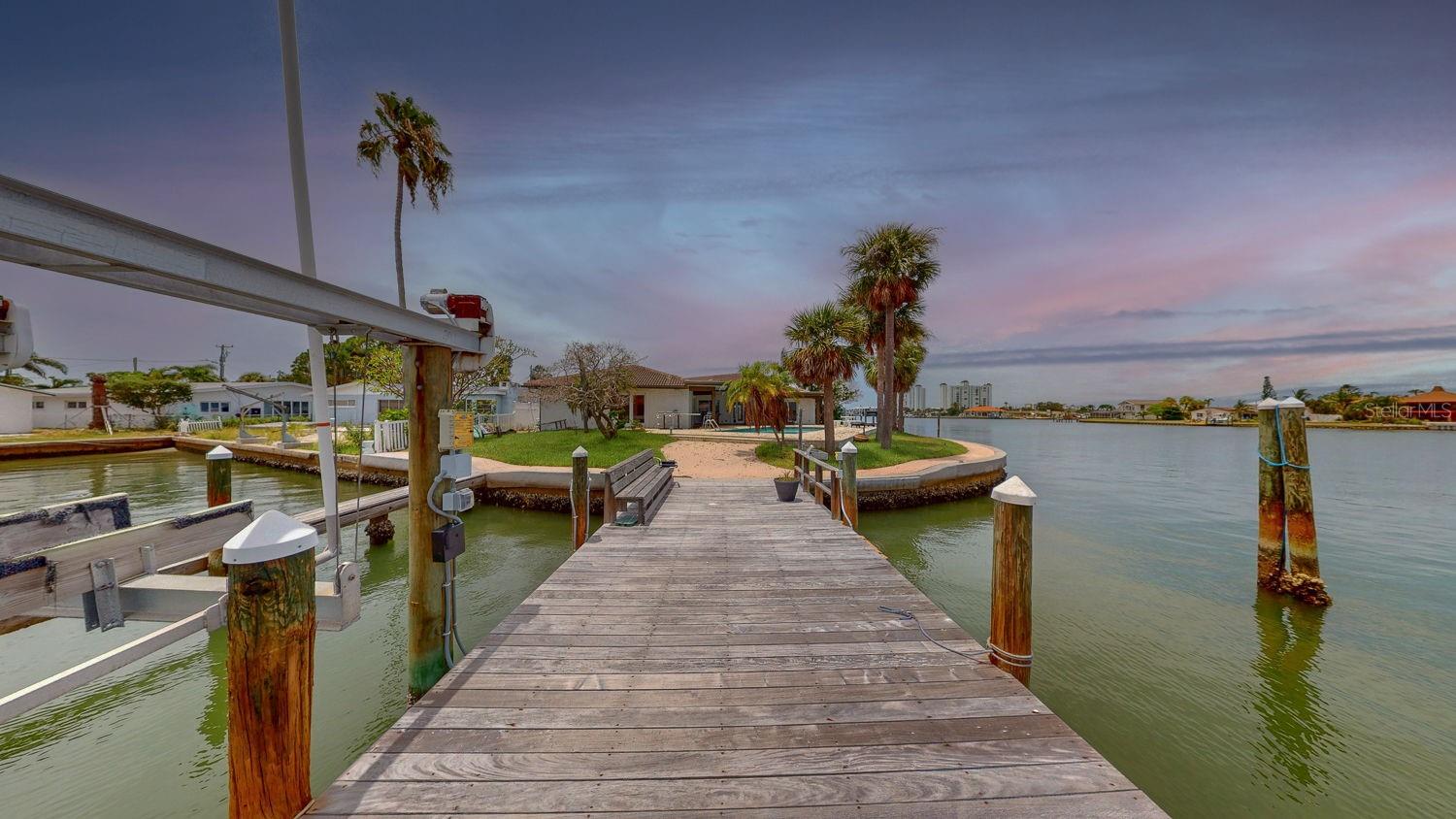 5960 BAHAMA WAY N, ST PETE BEACH, FL — photo 90